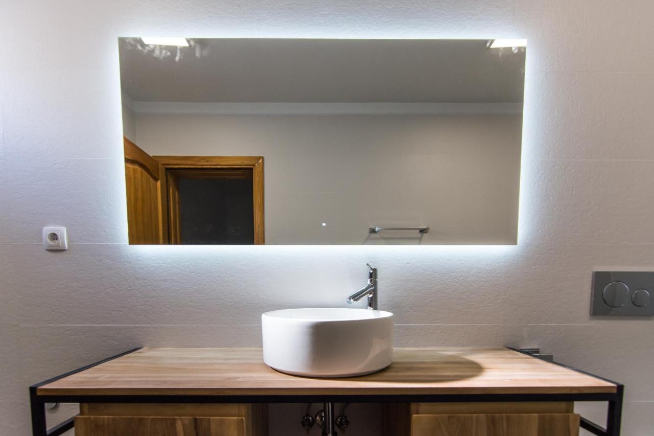 ביוגראד נה מורו Apartments Basilea מראה חיצוני תמונה