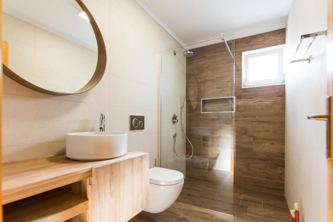 ביוגראד נה מורו Apartments Basilea מראה חיצוני תמונה
