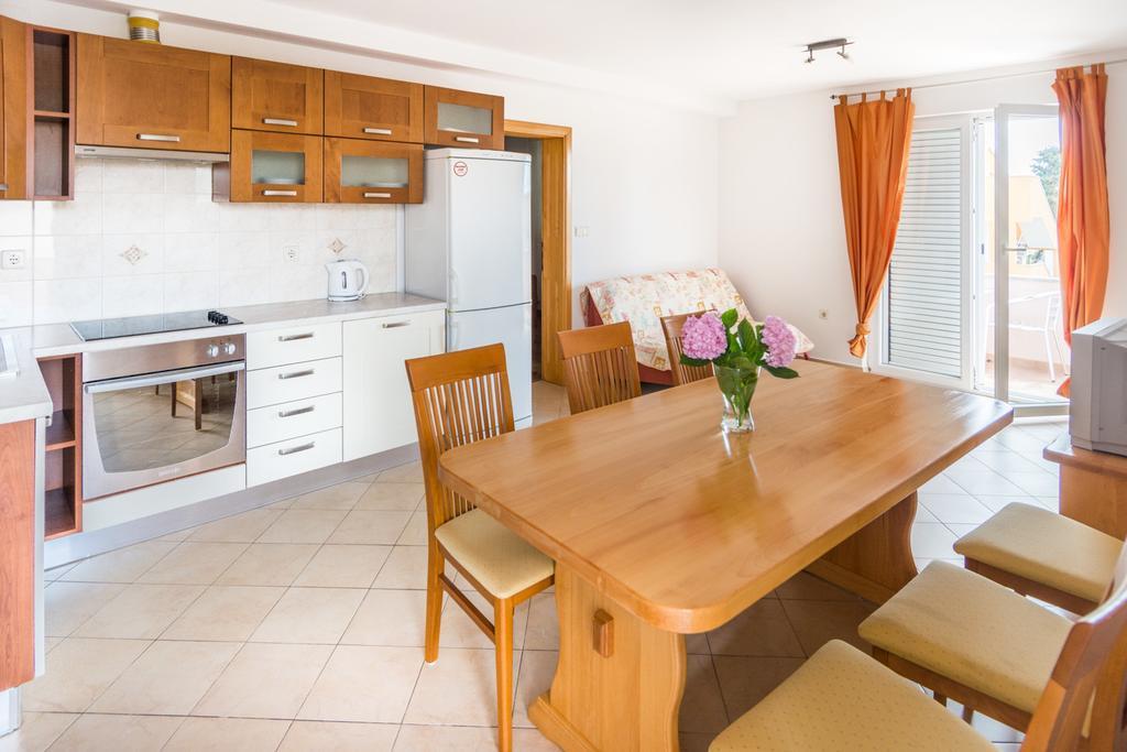 ביוגראד נה מורו Apartments Basilea חדר תמונה