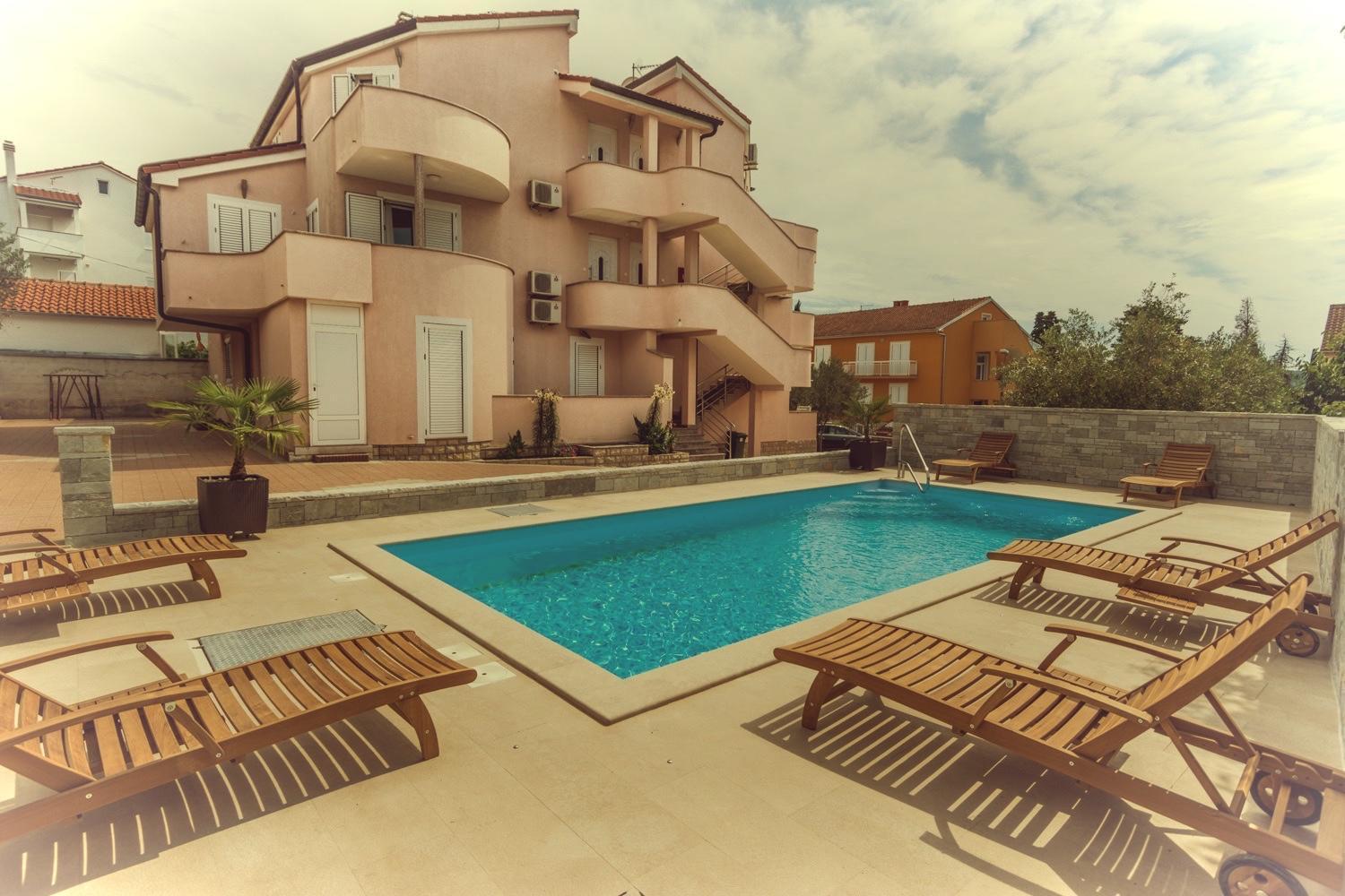 ביוגראד נה מורו Apartments Basilea מראה חיצוני תמונה